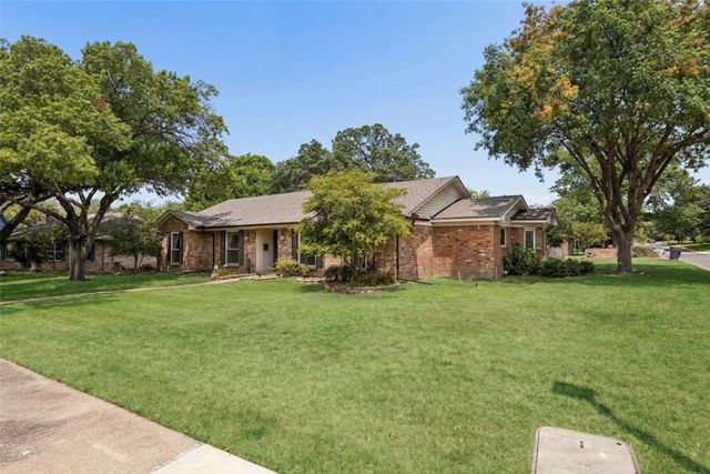 12051 Loch Ness Drive, Dallas, TX 75218