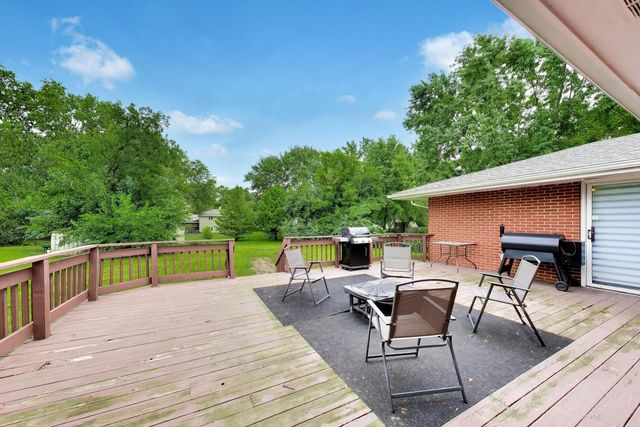 10S021 Plainfield Naperville Road, Naperville, IL 60564
