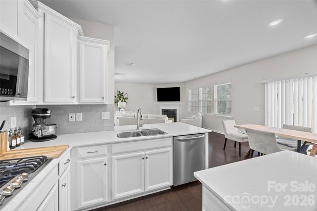 17501 Chaco Lane 26, Charlotte, NC 28278