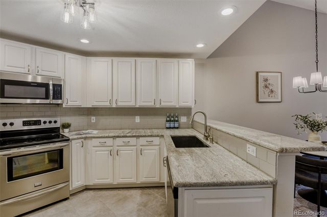 8693 E Dry Creek Road 922, Centennial, CO 80112