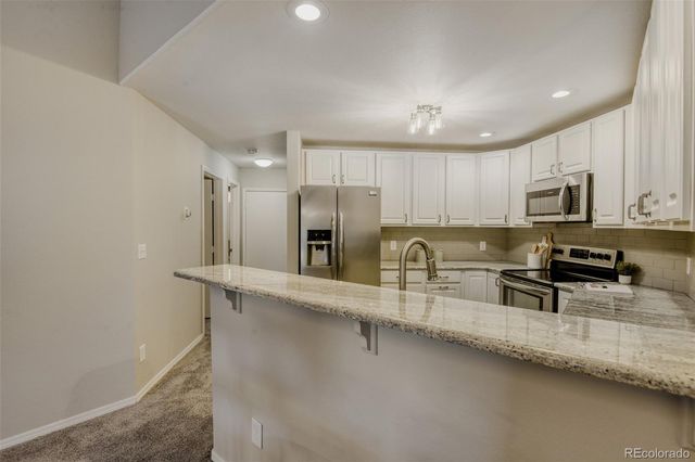 8693 E Dry Creek Road 922, Centennial, CO 80112