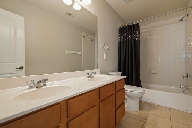 9939 Wethers Field Circle, Providence Village, TX 76227