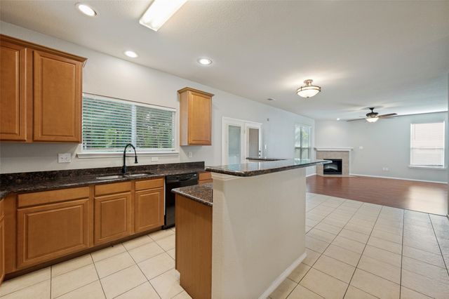 9939 Wethers Field Circle, Providence Village, TX 76227