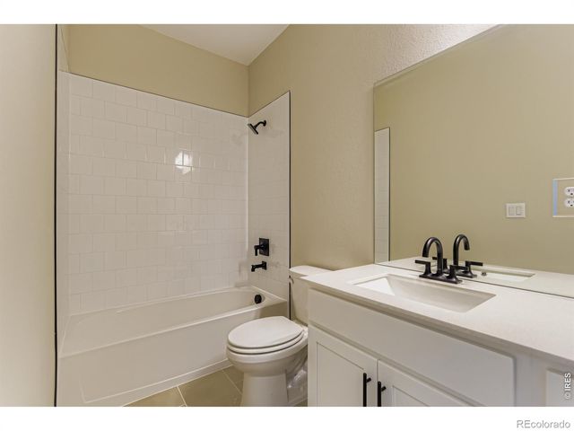 394 Rustic Barn Lane, Berthoud, CO 80513