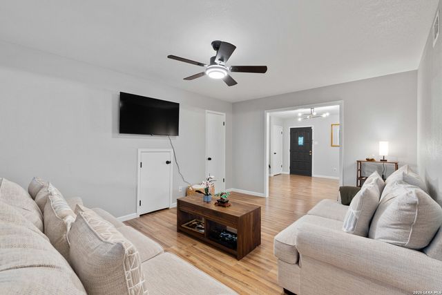 4431 Allentown St, San Antonio, TX 78238
