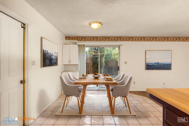 2301 Scarborough Lane, Bakersfield, CA 93309