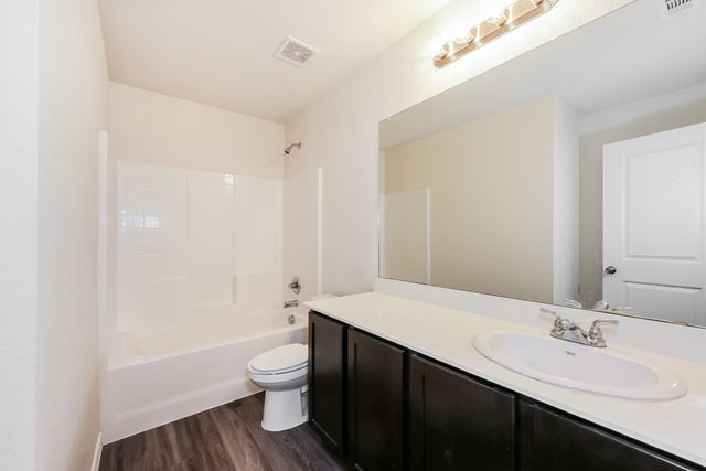 1618 Gale Drive, Pelican Bay, TX 76020