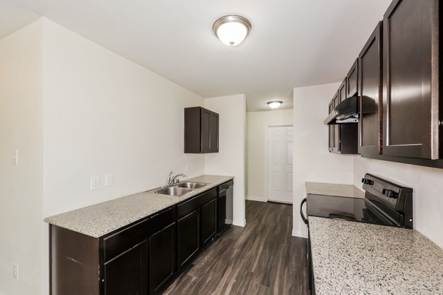 1618 Gale Drive, Pelican Bay, TX 76020