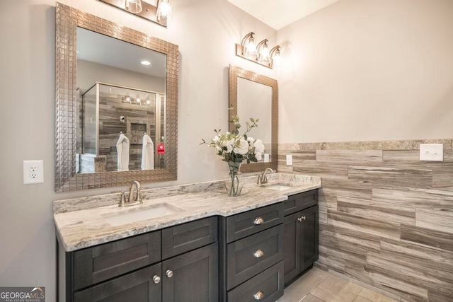 216 Rustic Live Oak Trail, Bonaire, GA 31005