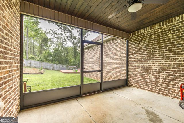 216 Rustic Live Oak Trail, Bonaire, GA 31005