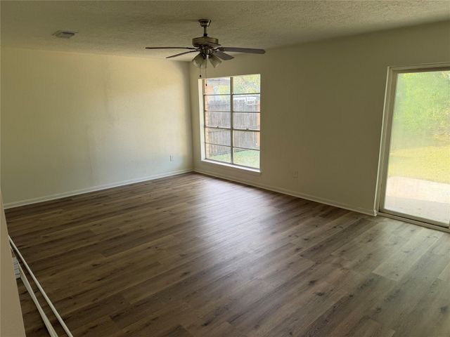 17234 Heritage Bay Drive, Webster, TX 77598