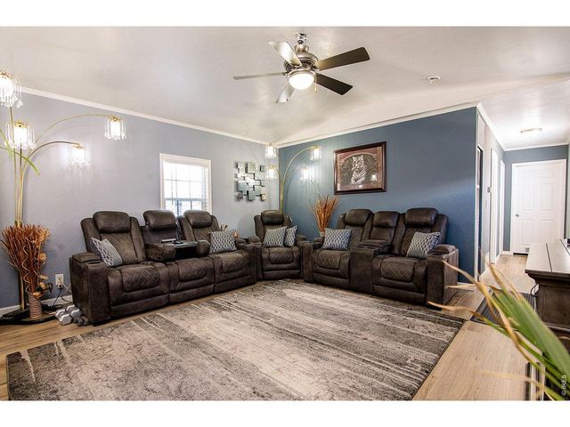 435 N 35th Ave 126, Greeley, CO 80631