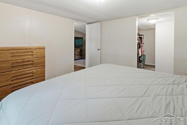 203 W Sampson Drive, Jerome Twp, MI 48657