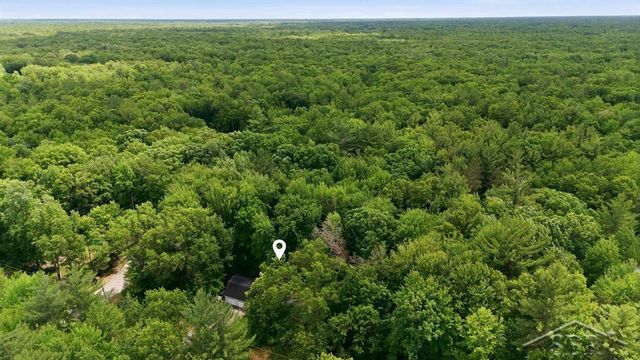 203 W Sampson Drive, Jerome Twp, MI 48657