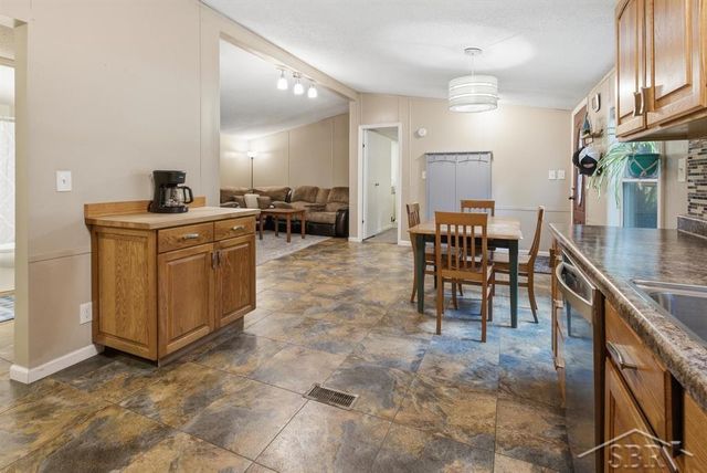 203 W Sampson Drive, Jerome Twp, MI 48657