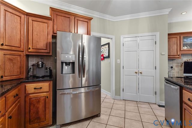 2121 Christendom Dr, Chesterfield, VA 23113