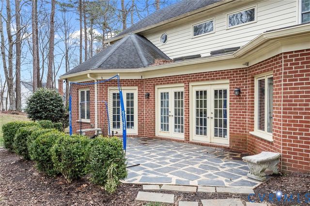 2121 Christendom Dr, Chesterfield, VA 23113