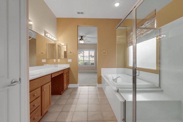 1281 Longhorn Ln, Lincoln, CA 95648
