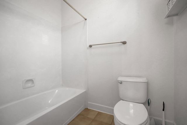 1281 Longhorn Ln, Lincoln, CA 95648