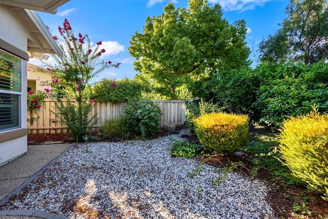 1281 Longhorn Ln, Lincoln, CA 95648