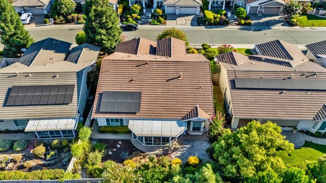 1281 Longhorn Ln, Lincoln, CA 95648