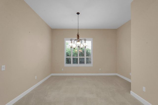1281 Longhorn Ln, Lincoln, CA 95648