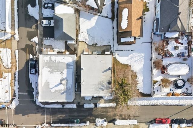 91 2Nd St, Woodbridge Twp., NJ 07095