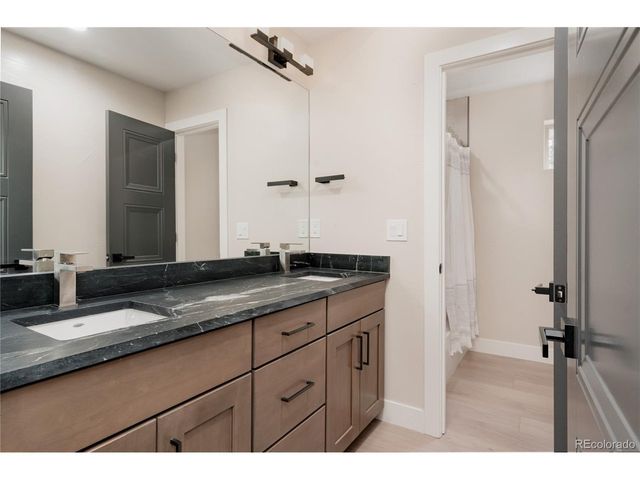 359 Parkview Ave, Golden, CO 80401