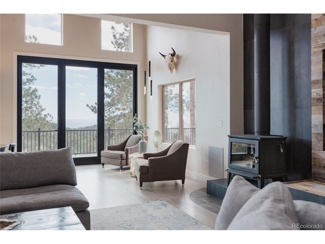 359 Parkview Ave, Golden, CO 80401