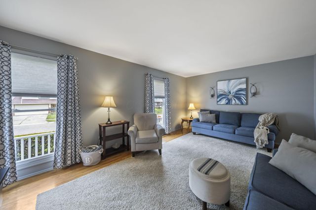 6951 Ardelle Drive, Reynoldsburg, OH 43068