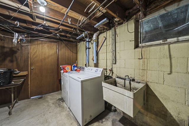 6951 Ardelle Drive, Reynoldsburg, OH 43068