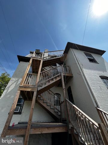 25 BROADWAY, Hagerstown, MD 21740