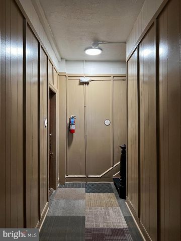 25 BROADWAY, Hagerstown, MD 21740