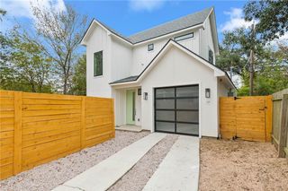3321 Hemlock Ave 2, Austin, TX 78722