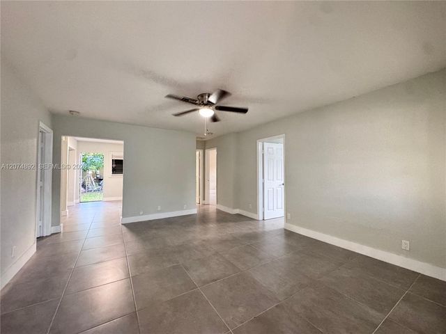 3040 NW 7th Street, Pompano Beach, FL 33069