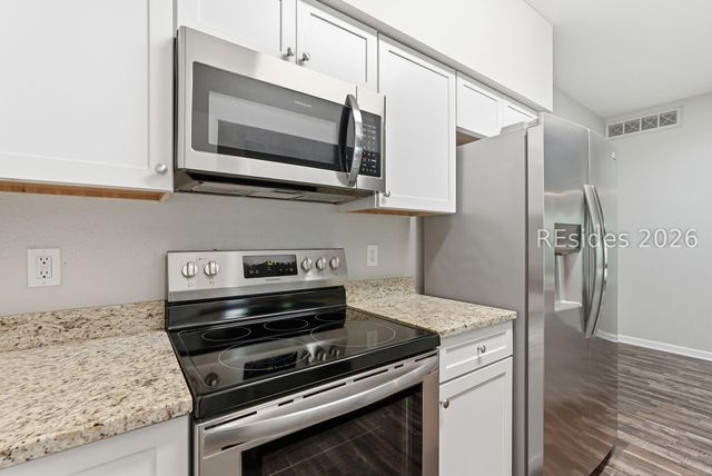 112 Union Cemetery Rd Apt 128, Hilton Head Island, SC 29926