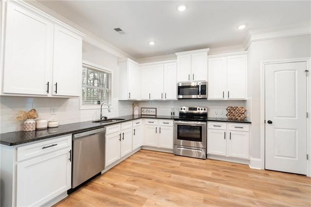 1511 New Hope Road, Locust Grove, GA 30248