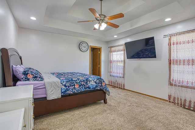 2504 E Verona Street, Springfield, MO 65804