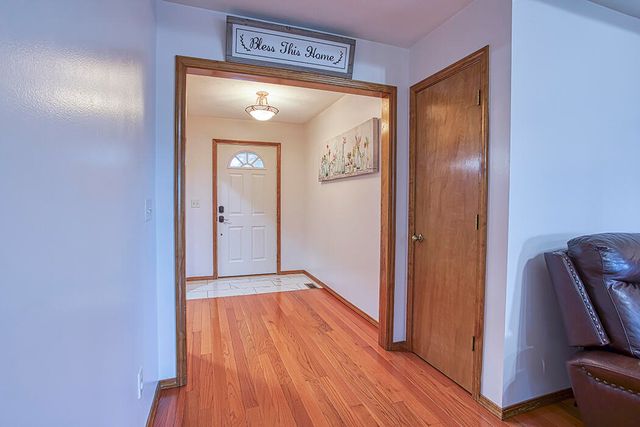 2504 E Verona Street, Springfield, MO 65804