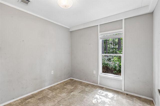 1756 County Road 3479a, Cleveland, TX 77327
