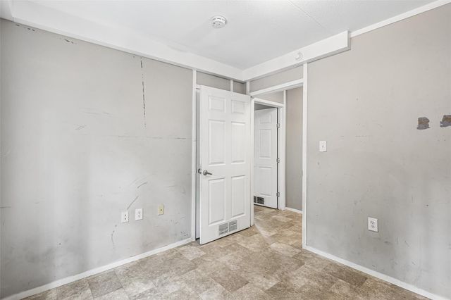 1756 County Road 3479a, Cleveland, TX 77327