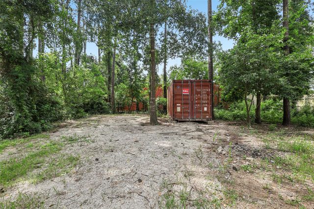 1756 County Road 3479a, Cleveland, TX 77327