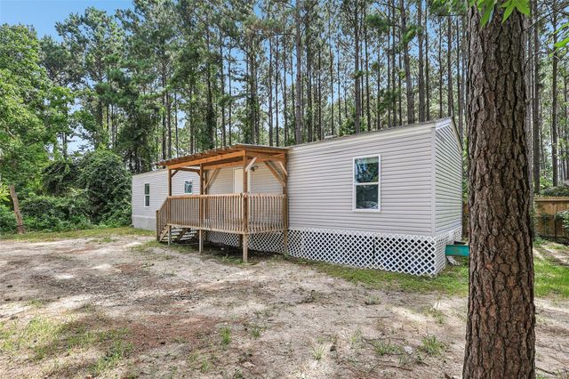 1756 County Road 3479a, Cleveland, TX 77327