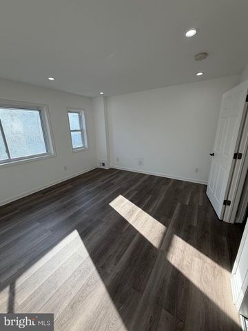 2218 W MASTER ST, Philadelphia, PA 19121