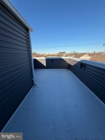 2218 W MASTER ST, Philadelphia, PA 19121