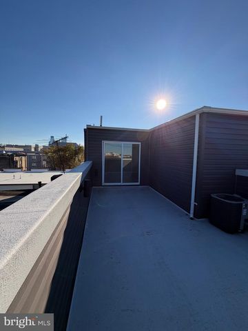 2218 W MASTER ST, Philadelphia, PA 19121