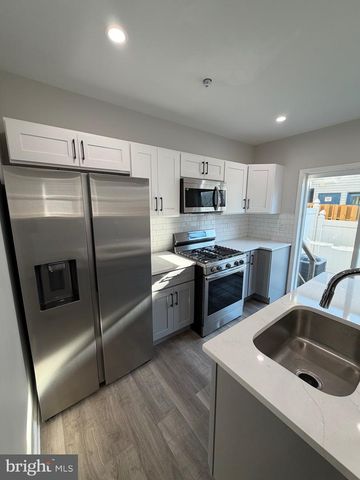 2218 W MASTER ST, Philadelphia, PA 19121