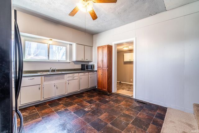 729 E Franklin Street, Huntington, IN 46750