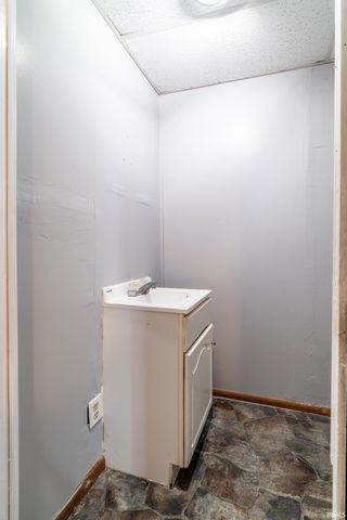 729 E Franklin Street, Huntington, IN 46750