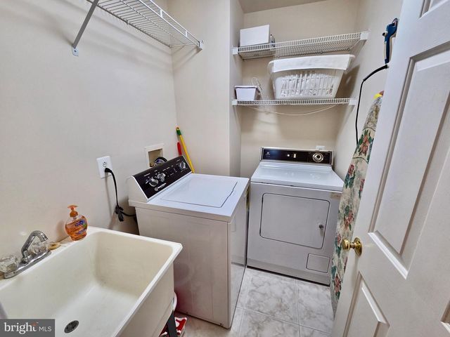 124 MOORE DR, Media, PA 19063